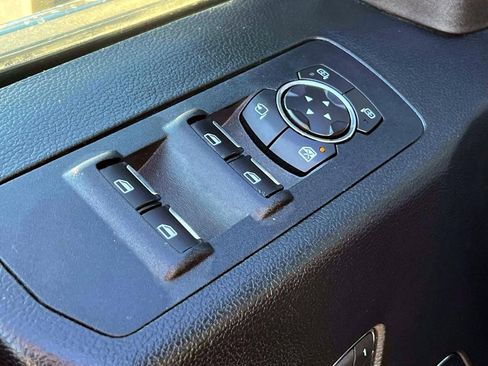 Used 2020 Ford F150 Platinum w/ Equipment Group 701A Luxury image 13