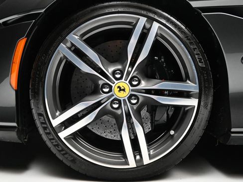 Used 2022 Ferrari Portofino M RWD image 49