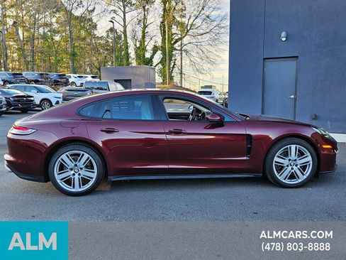 Used 2022 Porsche Panamera 4 image 11