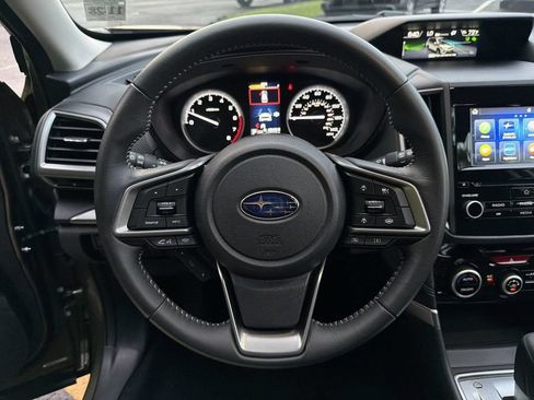 Certified 2023 Subaru Forester Premium AWD/4WD image 18