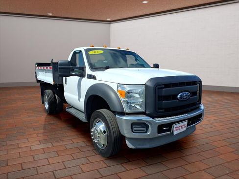 Used 2016 Ford F450 XL w/ Power Equipment Group image 2
