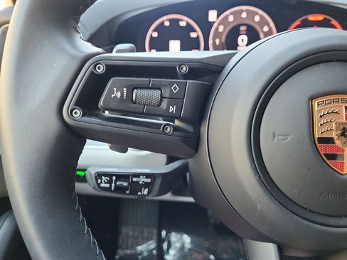 Certified 2026 Porsche Cayenne E-Hybrid AWD/4WD image 28