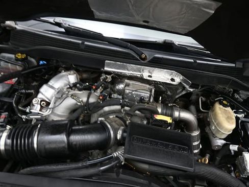 Used 2018 Chevrolet Silverado 3500 LTZ w/ Duramax Plus Package image 29