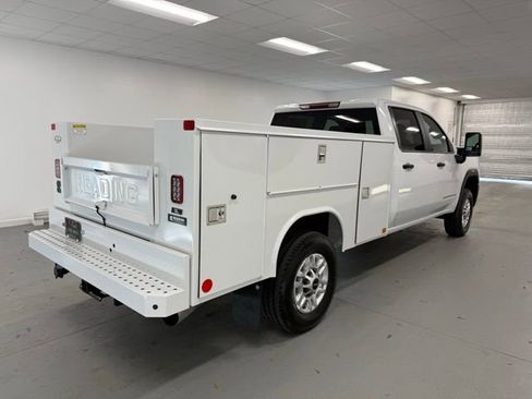 New 2026 GMC Sierra 2500 Pro w/ Convenience Package image 6
