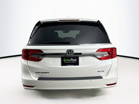 Used 2019 Honda Odyssey Elite image 7