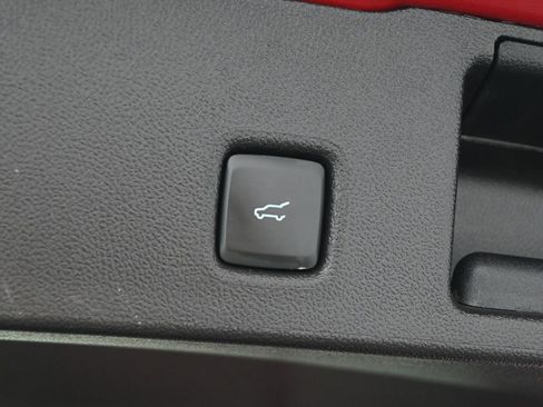 Used 2025 Ford Escape ST-Line Select image 26