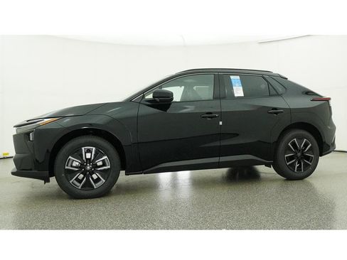 New 2026 Toyota bZ FWD image 18