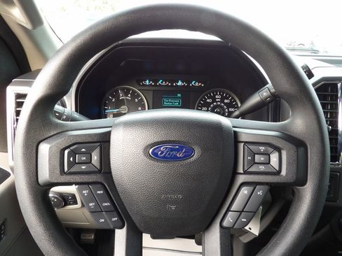 Used 2016 Ford F150 XLT image 13