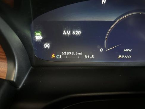 Used 2020 Lincoln Aviator Reserve w/ Equipment Group 202A image 6