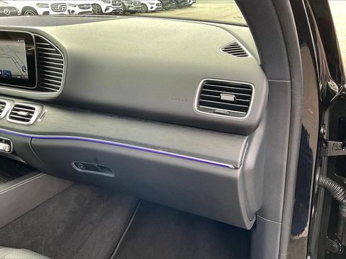 Certified 2025 Mercedes-Benz GLE 450e 4MATIC w/ Driver Assistance Package image 14
