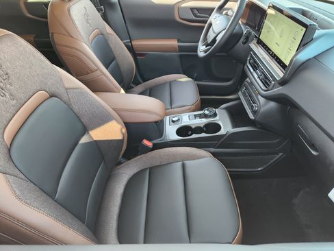 New 2026 Ford Bronco Sport Outer Banks AWD/4WD image 11