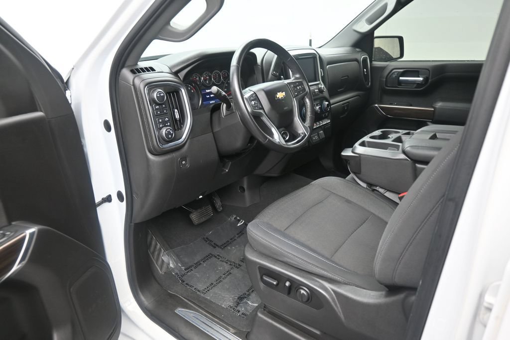 Used 2021 Chevrolet Silverado 1500 LT w/ Z71 Off-Road Package AWD/4WD image 11