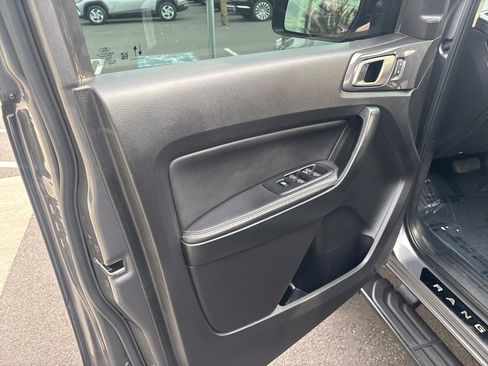 Used 2021 Ford Ranger Lariat w/ Equipment Group 501A High image 11