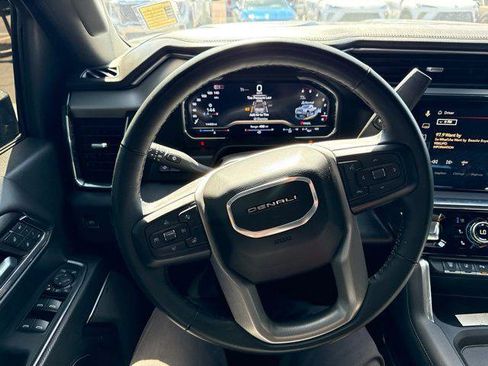 Used 2024 GMC Sierra 2500 Denali w/ Denali Reserve Package AWD/4WD image 7