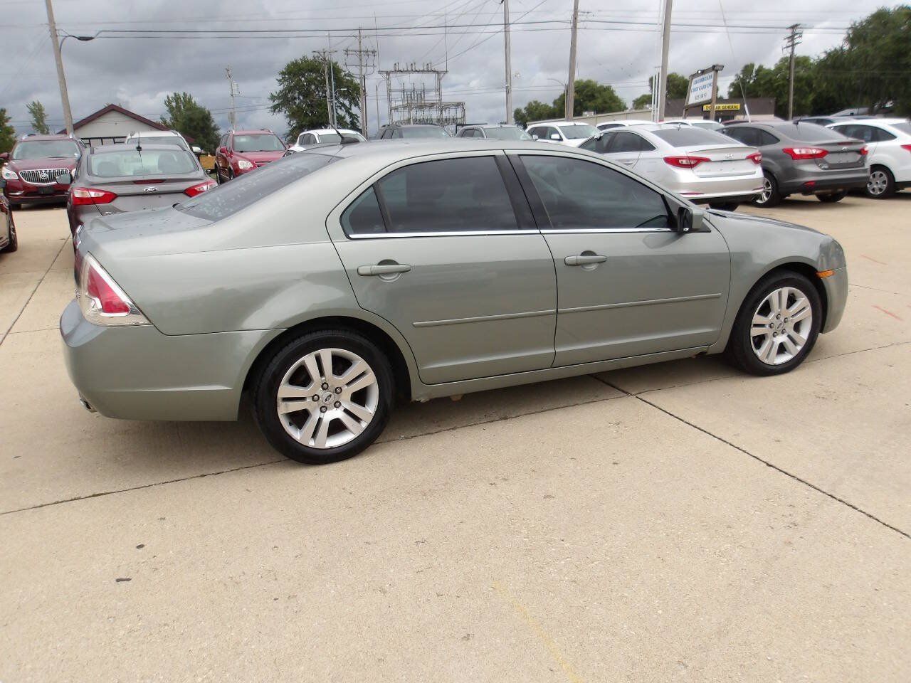 Used 2008 Ford Fusion SEL FWD image 8