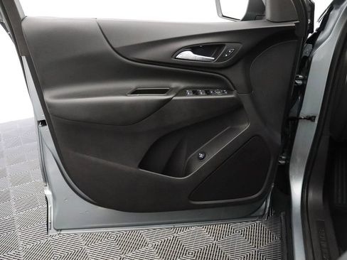 Used 2024 Chevrolet Equinox LT w/ LPO, Cargo Package FWD image 11