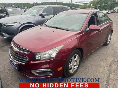 Used 2015 Chevrolet Cruze LT FWD image 1