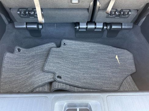 Used 2024 Honda Odyssey Elite image 30