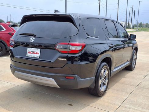 Used 2025 Honda Pilot EX-L image 7