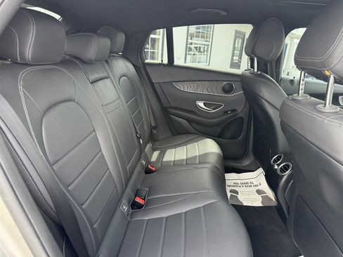 Used 2021 Mercedes-Benz GLC 300 4MATIC Coupe image 15