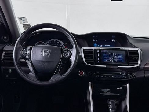 Used 2017 Honda Accord EX-L image 8