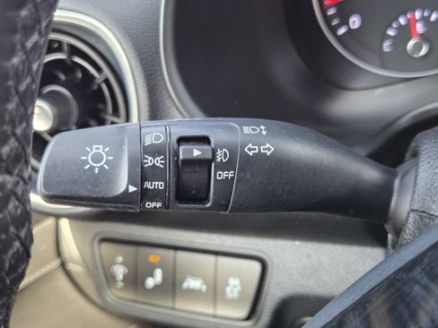 Used 2021 Kia Forte GT-Line FWD image 23