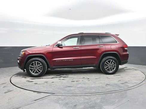 Used 2022 Jeep Grand Cherokee Limited image 3