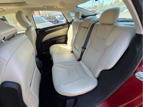Used 2016 Ford Fusion Titanium FWD image 20