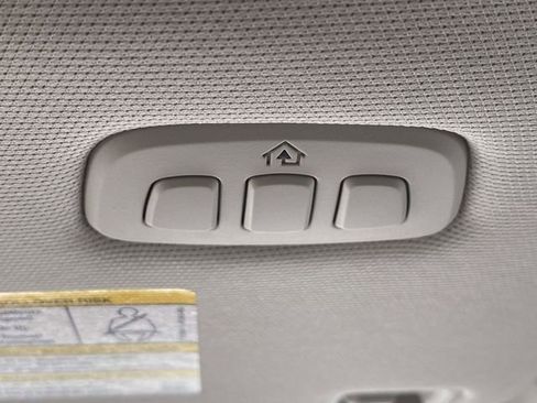 New 2025 Ford Expedition Active image 19