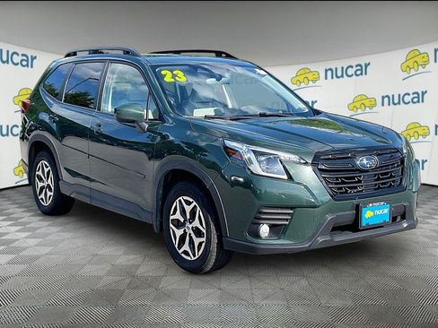 Used 2023 Subaru Forester Premium AWD/4WD image 1