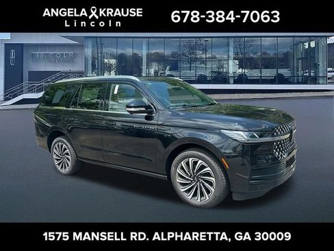New 2026 Lincoln Navigator Black Label AWD/4WD image 1