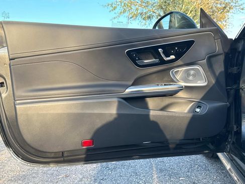 New 2025 Mercedes-Benz CLE 300 4MATIC Coupe image 11