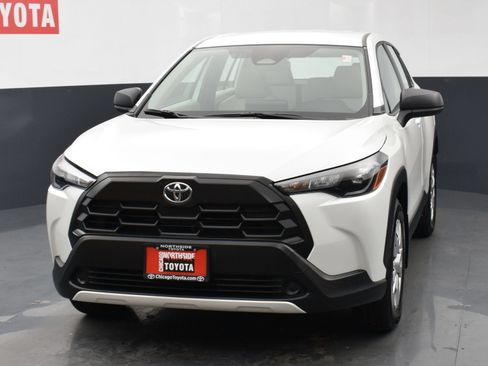 Used 2026 Toyota Corolla Cross L FWD image 7