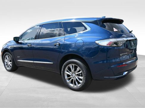Used 2023 Buick Enclave Avenir w/ Trailering Package, 5000 lbs. AWD/4WD image 5