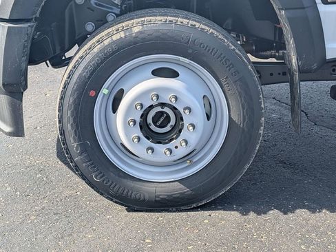 New 2026 Ford F550 4x4 Regular Cab Super Duty w/ Snow Plow Prep Package image 12