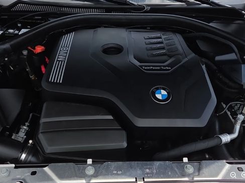 Used 2022 BMW 330i Sedan w/ Premium Package 2 RWD image 12
