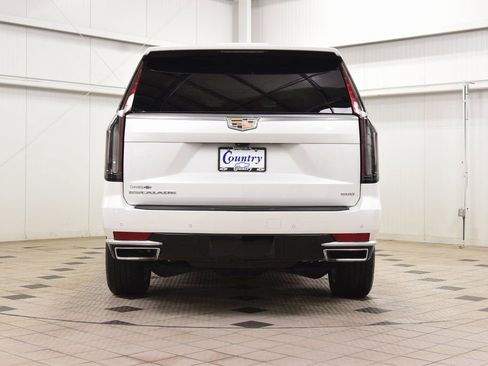 Used 2023 Cadillac Escalade ESV Premium Luxury Platinum w/ Heavy-Duty Trailer Package image 7