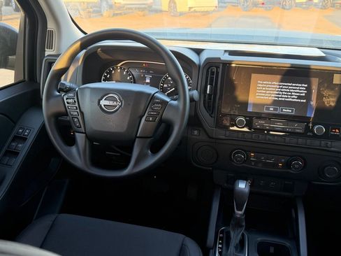 New 2026 Nissan Frontier S image 8