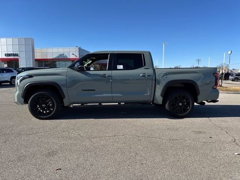 New 2026 Toyota Tundra Limited image 3