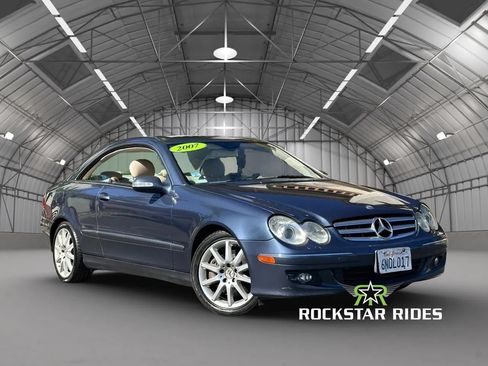 Used 2007 Mercedes-Benz CLK 350 Coupe image 3
