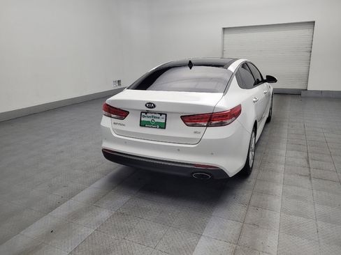 Used 2016 Kia Optima EX w/ Premium Package image 9