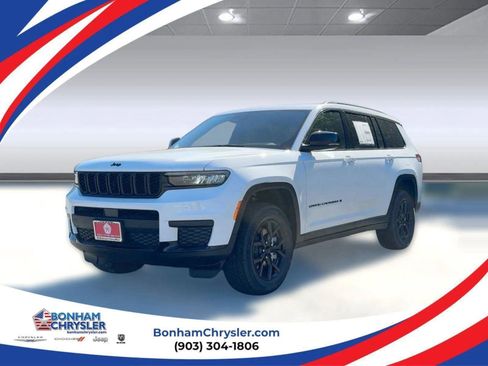 New 2025 Jeep Grand Cherokee L Altitude image 1