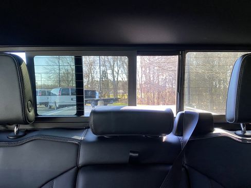 Used 2023 Chevrolet Silverado 2500 High Country w/ Z71 Off-Road Package image 37