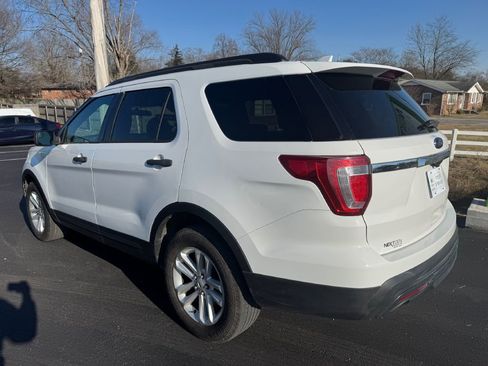 Used 2017 Ford Explorer 4WD image 7