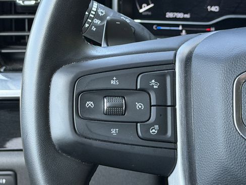 Used 2023 GMC Sierra 1500 SLT w/ SLT Premium Package AWD/4WD image 17