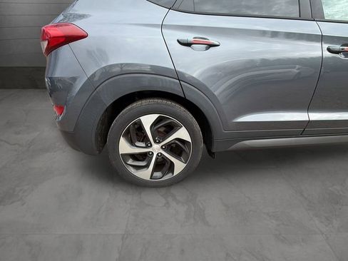Used 2016 Hyundai Tucson Sport image 15