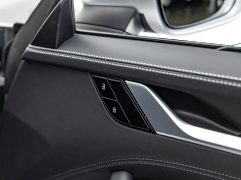 Used 2020 Porsche 911 Carrera image 39