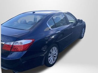 Used 2015 Honda Accord EX-L video 3