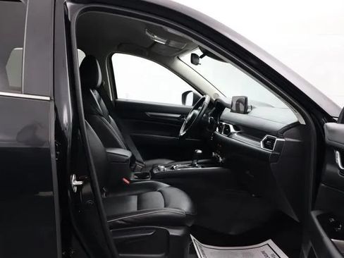 Used 2025 MAZDA CX-5 AWD 2.5 S w/ Select Package image 17