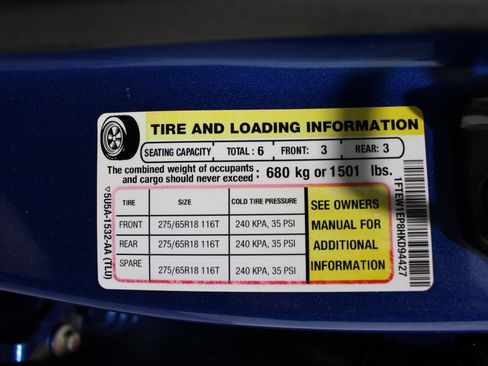 Used 2017 Ford F150 XLT w/ Equipment Group 302A Luxury AWD/4WD image 36